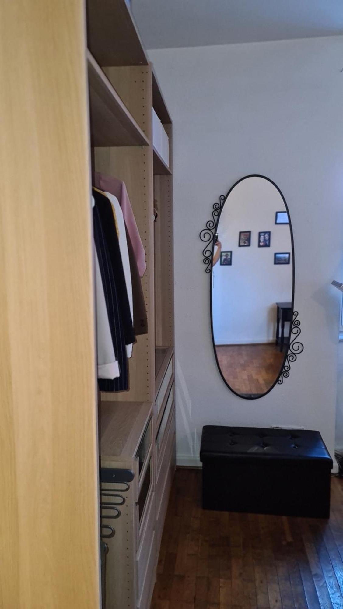 Privatunterkunft Gemuetliches In Einer Altbauwohnung In Der Stadt